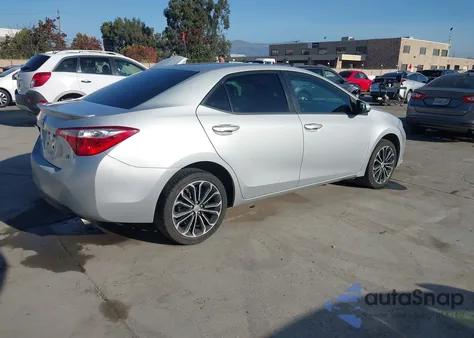 2015 Toyota Corolla S Plus z USA, uszkodzony, nr VIN 5YFBURHE1FP232753